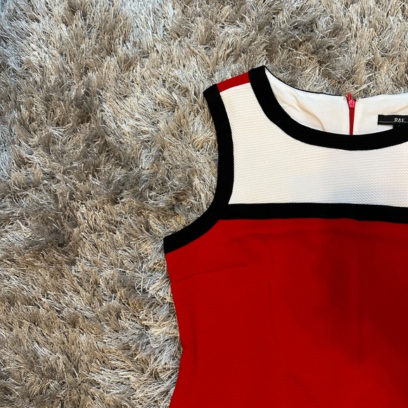 Color Block Sleeveless Dress - R&K - Picture 3 of 13